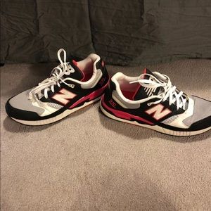 Men’s new balance sz 12 worn a handful of times